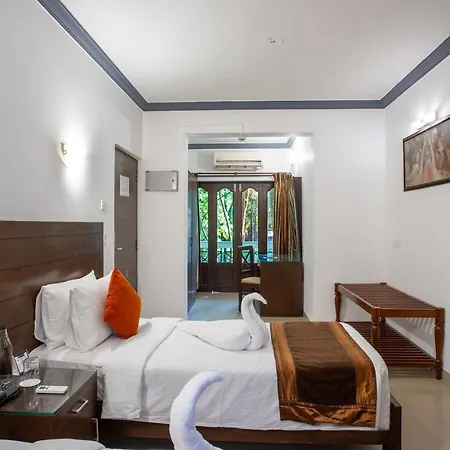 Goa Villagio Resort & Spa - A Unit Of Ihm, 10 Min Walk From Beach Betalbatim Exterior photo