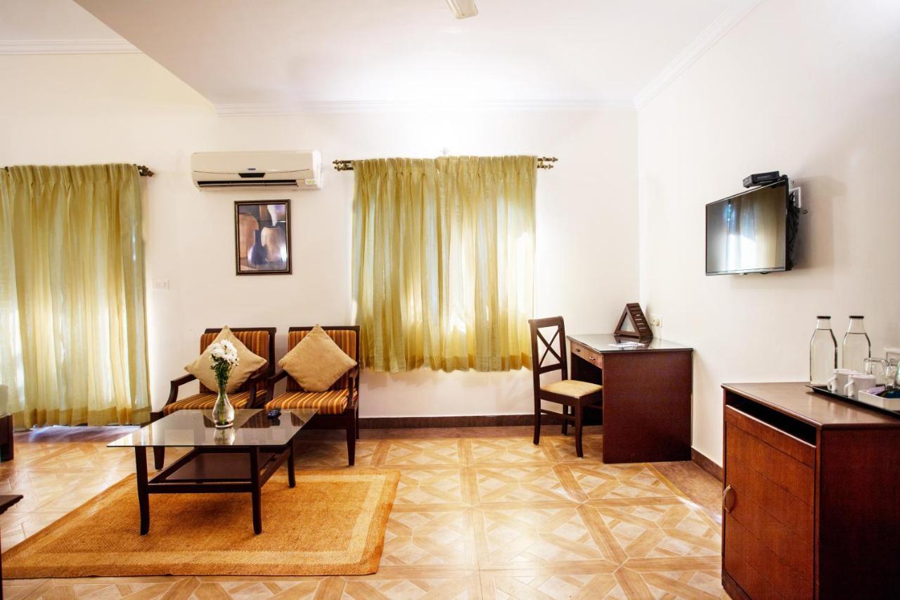 Goa Villagio & - A Unit Of Ihm, 10 Min Walk From