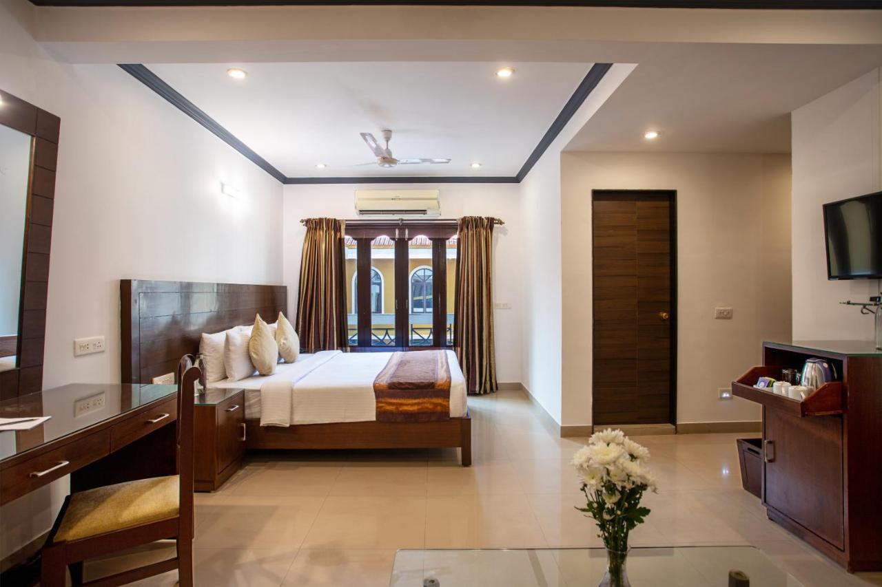 Goa Villagio & - A Unit Of Ihm, 10 Min Walk From Resort Betalbatim